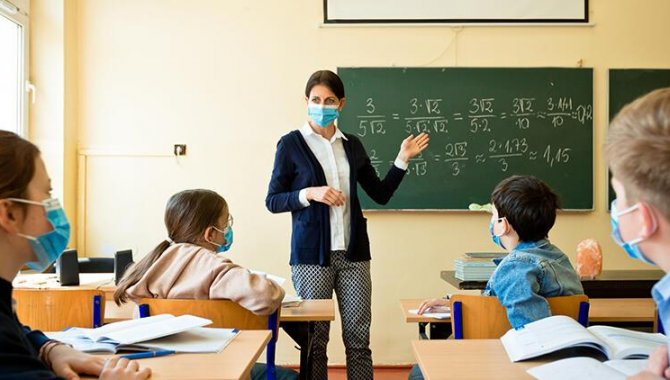 Eğitimcilerden “Liyakat Uyarısı”