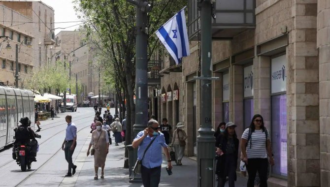 İsrail'de toplam Kovid-19 vaka sayısı 1 milyonu aştı