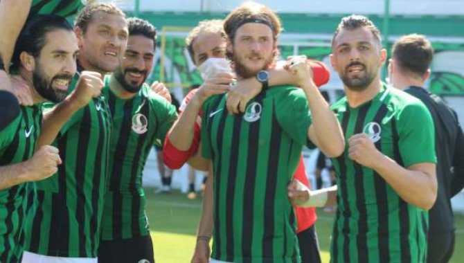 Sakaryaspor ile İl Sağlık Müdürlüğünden taraftarlara yönelik aşı kampanyası