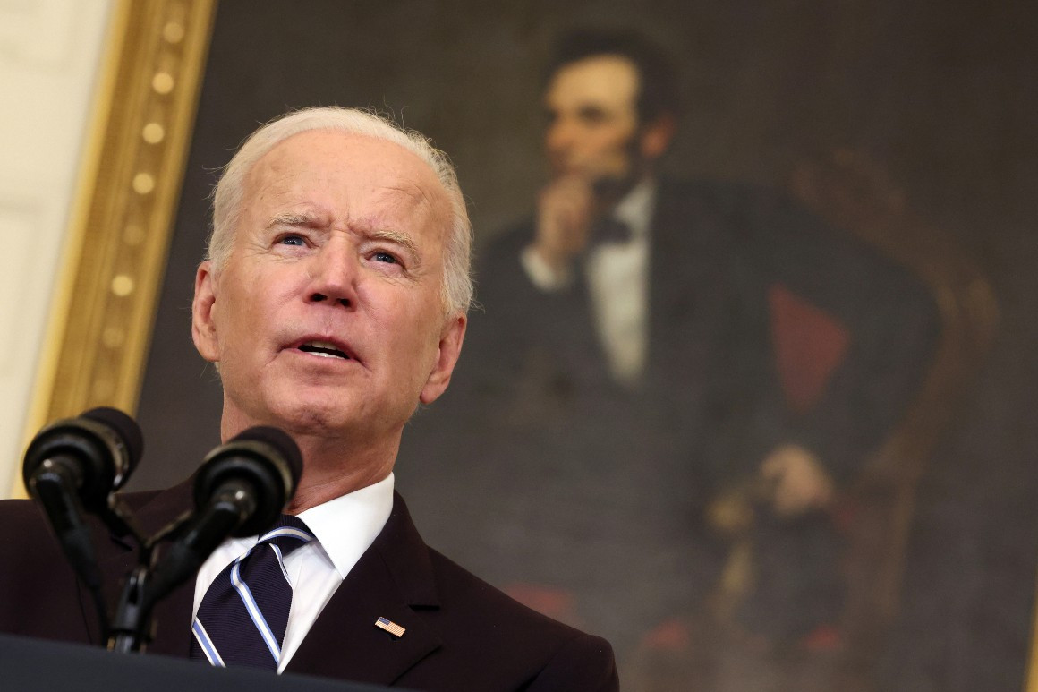 Biden kızamığı "karantinaya alınabilen bulaşıcı hastalıklar" kategorisine dahil eden kararnameyi imzaladı