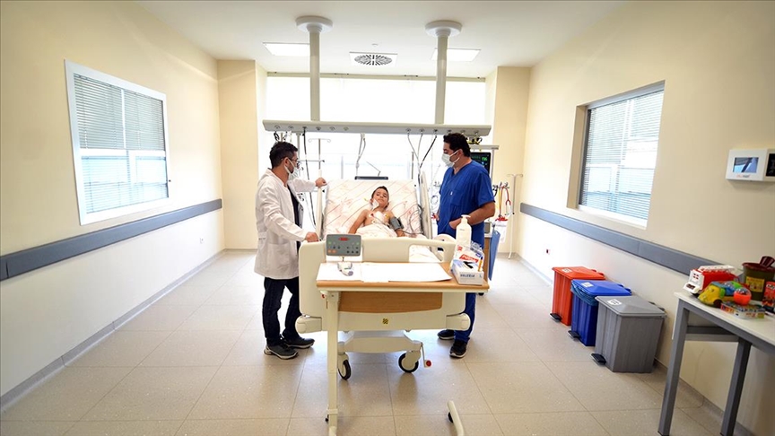 Konya Şehir Hastanesi "hibrit" ameliyathanesi ile 0-18 yaş kalp hastalarına şifa oluyor