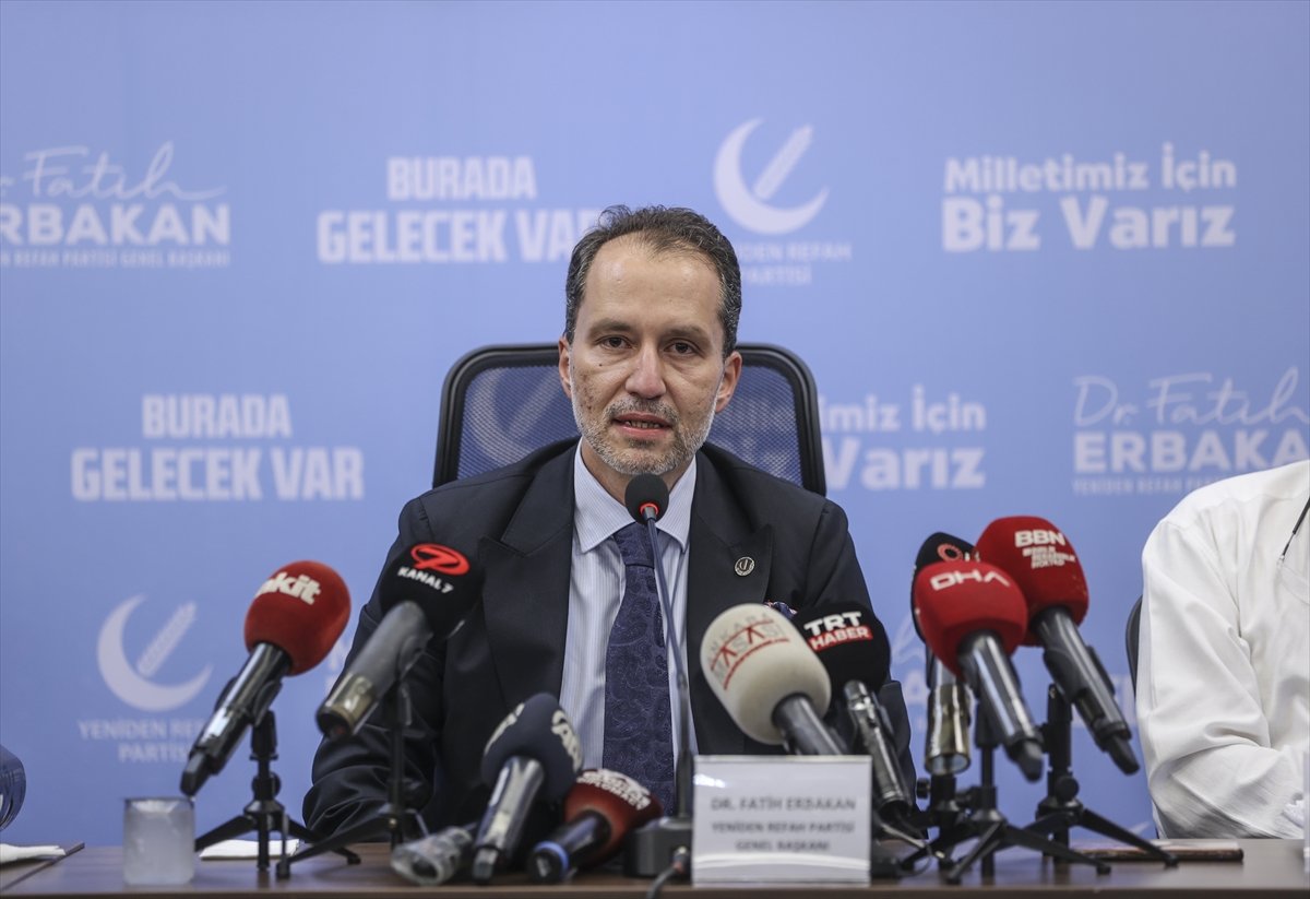 Yeniden Refah Partisi Genel Başkanı Erbakan'dan "TURKOVAC" açıklaması: