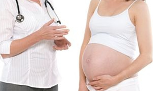 Embriyo transferine sınırlama çoğul gebeliği azalttı