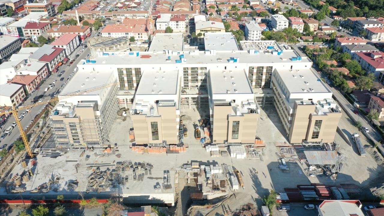 Erzincan'da yapımı süren "akıllı hastane"nin yüzde 70'i tamamlandı