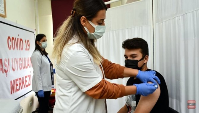 Ardahan'da aşı tanımlanan öğrencilerin aileleri ikna edilecek