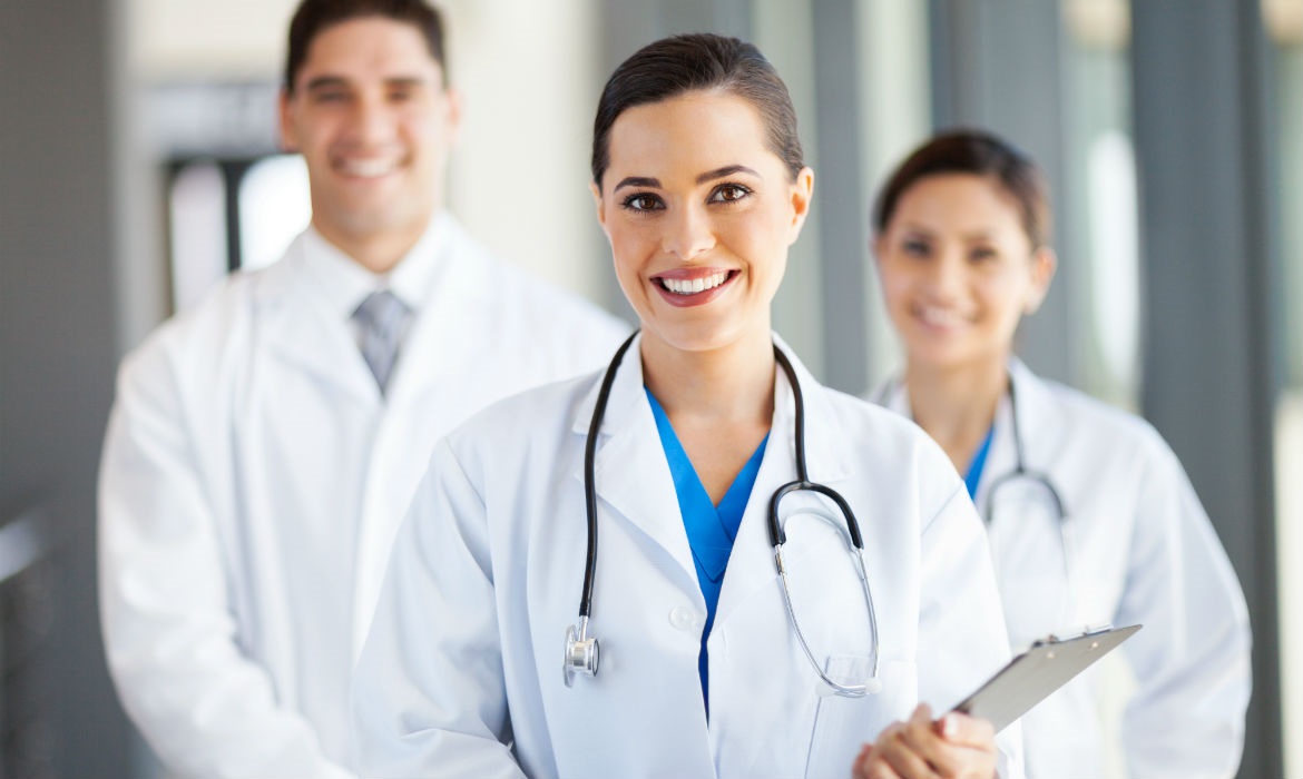 Hekimlerin Yüzde 68’i Hastalarıyla Yeterli İlgilenilmediğini Düşünüyor