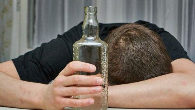 Rusya'da sahte içkiden ölenlerin sayısı 26'ya çıktı