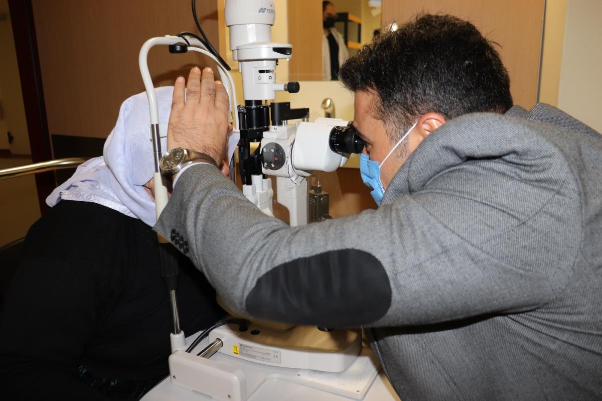Gözünde tümör bulunan Iraklı hasta Şanlıurfa'da sağlığına kavuştu