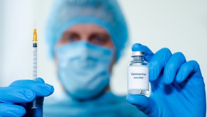 Danimarka riskli gruplara Kovid-19 aşısının dördüncü dozunu uygulayacak