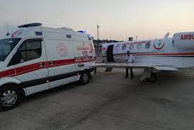 Kars'ta tedavi gören 10 haftalık bebek ambulans uçakla Eskişehir'e getirildi