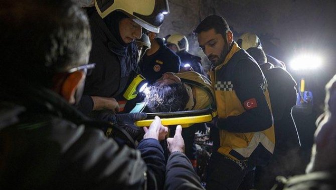 Keçiören'de patlama yaşanan binada ağır yaralanan bir çocuk hayatını kaybetti