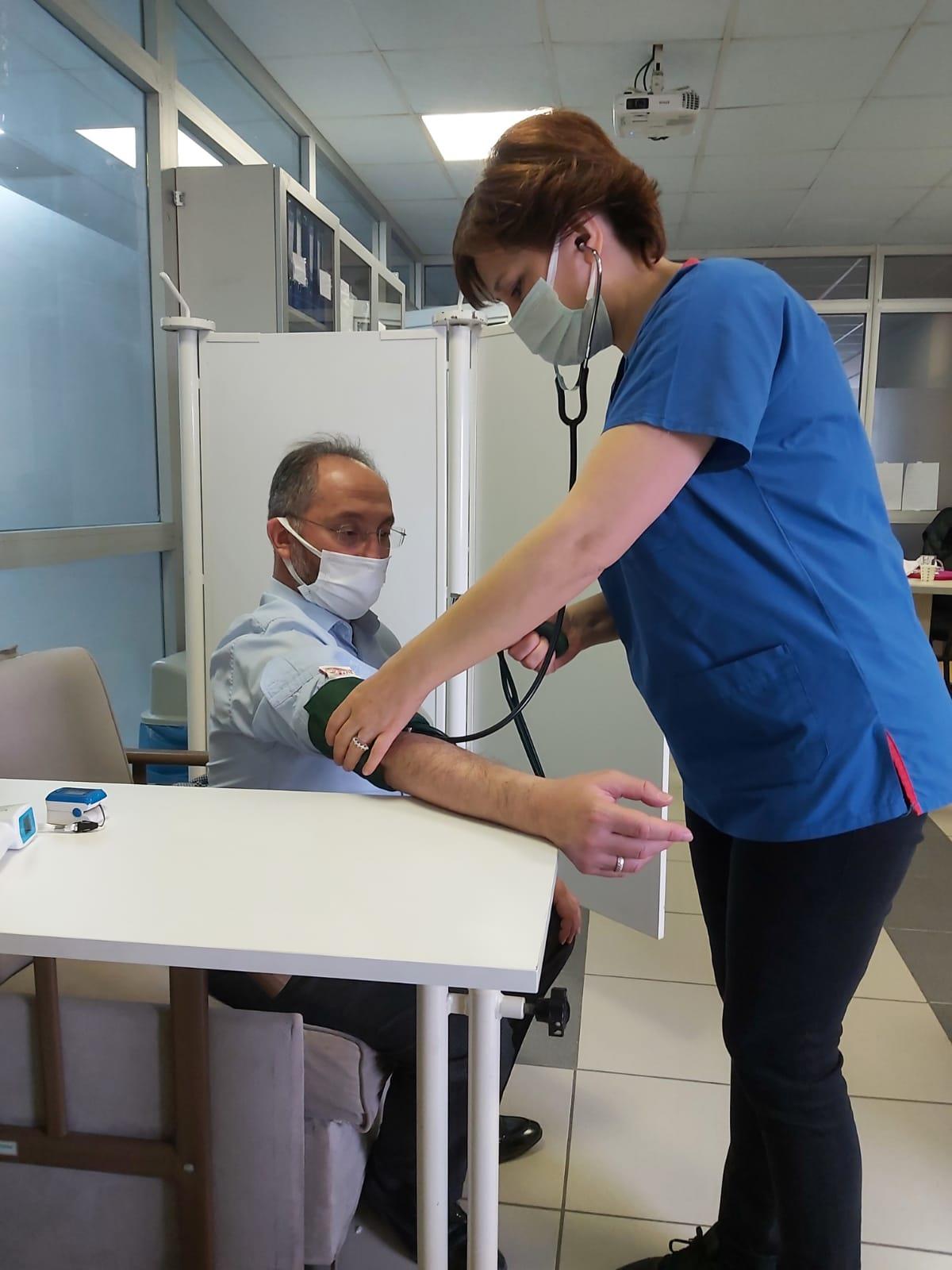 Bolu'da TURKOVAC Faz-3 için 100. gönüllüye aşı yapıldı