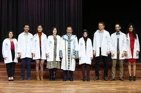 PAÜ'de diş hekimliği öğrencileri beyaz önlük giydi