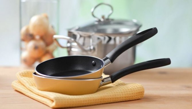 Teflon Tencere Sağlığa Zararlı Mı ?