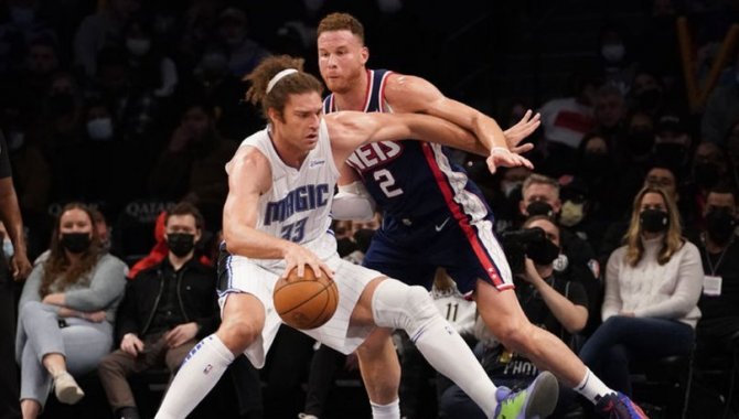 NBA'de koronavirüs krizi büyüyor