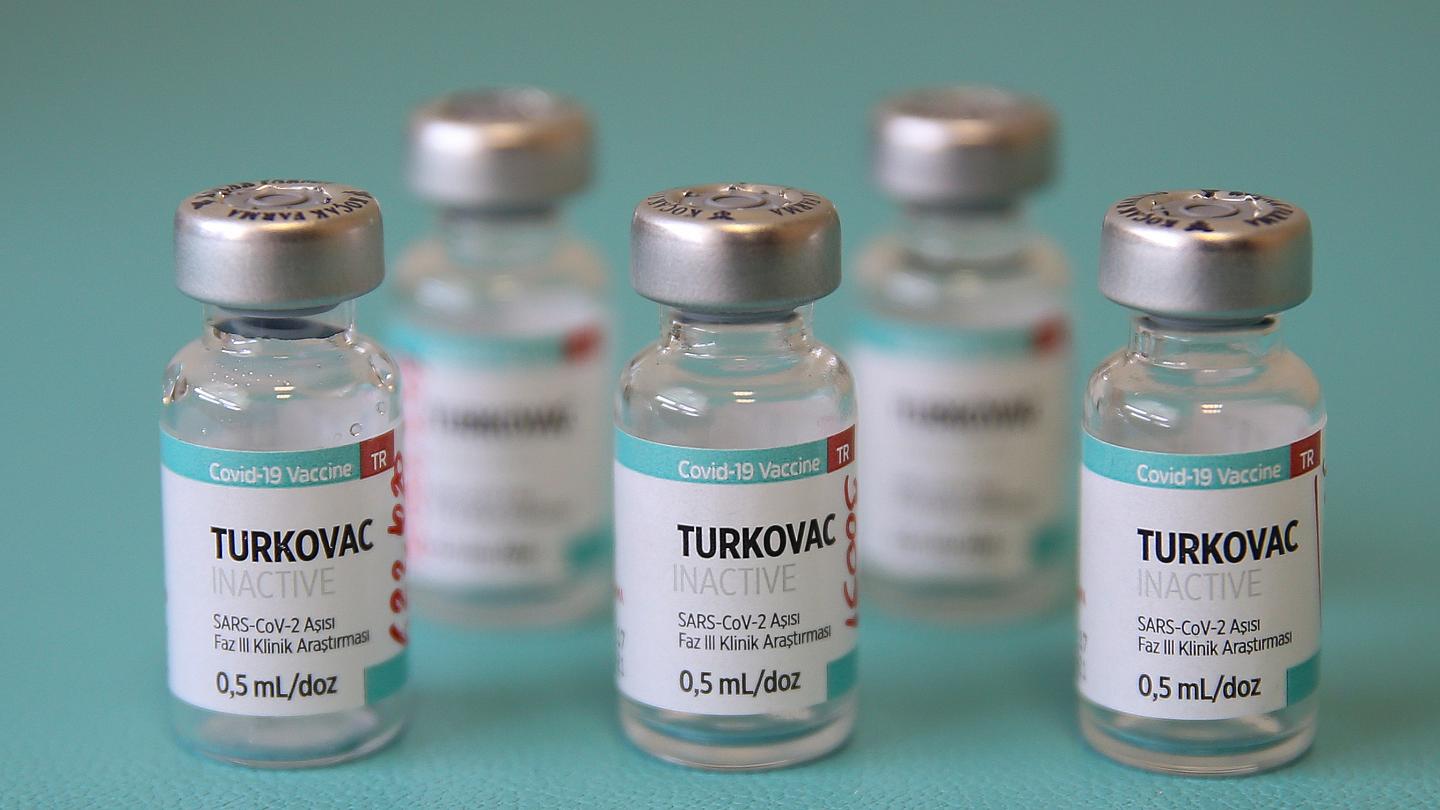 Tekirdağ Sağlık Müdürü Kalkan'dan "TURKOVAC aşısı olun" çağrısı