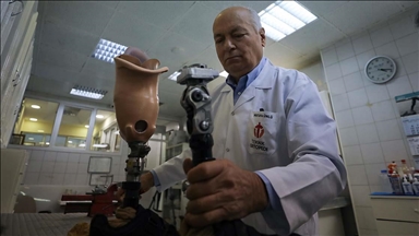 Protez ustası 57 yılda yaklaşık 8 bin engellinin hayatına dokundu