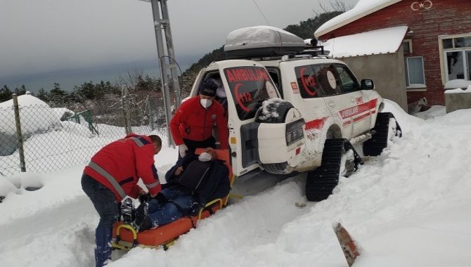 Kastamonu'da AFAD ve UMKE zorlu kış şartlarında hastalara hizmet veriyor