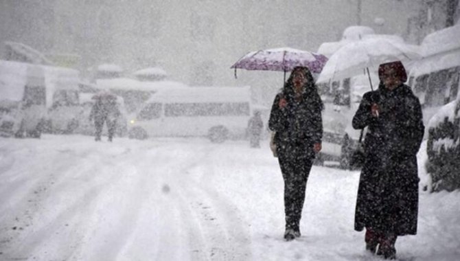 Niğde'de kamu kurumlarında 5 gün boyunca asgari personel çalıştırılacak