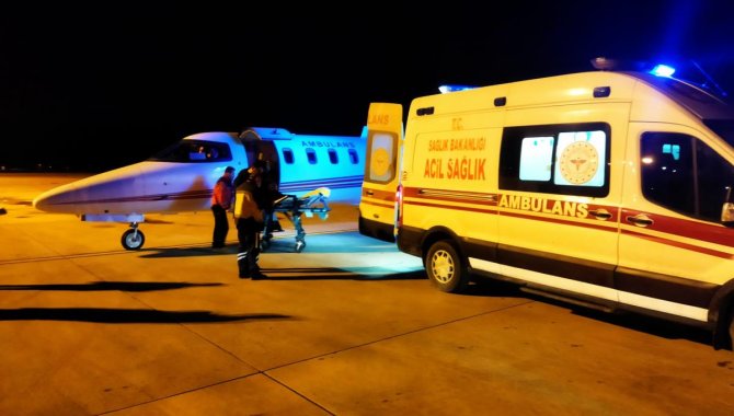 Hatay'dan 2 hasta yanık tedavisi için ambulans uçakla Bursa'ya sevk edildi