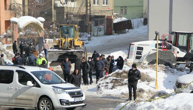 Hakkari'de sağlık personeli Ceylan Öner'in yaşamını yitirdiği kazayla ilgili soruşturma başlatıldı