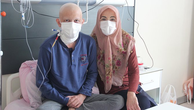 Lösemiyi TÜRKÖK'ten sağlanan ilikle ikinci kez yendi