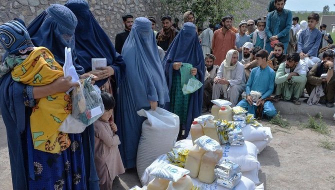 Türk Kızılay Başkanı: "(Afganistan'la ilgili) Küresel seferberlik başlatmak zorundayız"