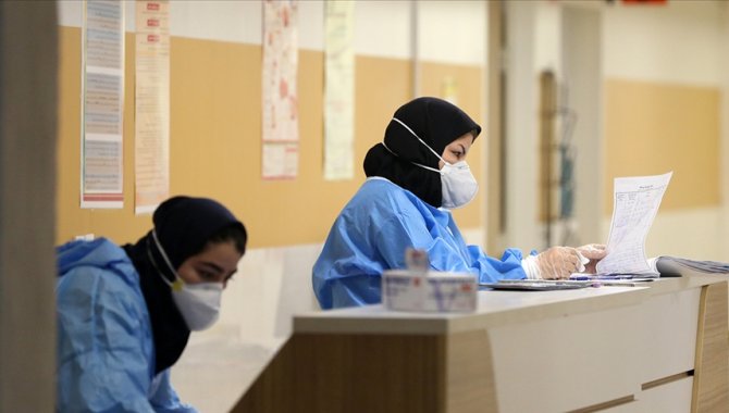 İran Hemşireler Birliği: İran'dan bir yılda 2 bin hemşire göç etti