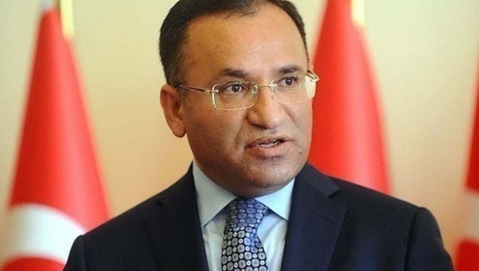 Adalet Bakanı Bozdağ: "Sağlık çalışanlarına karşı şiddet konusunda yeni adımlar atacağız"