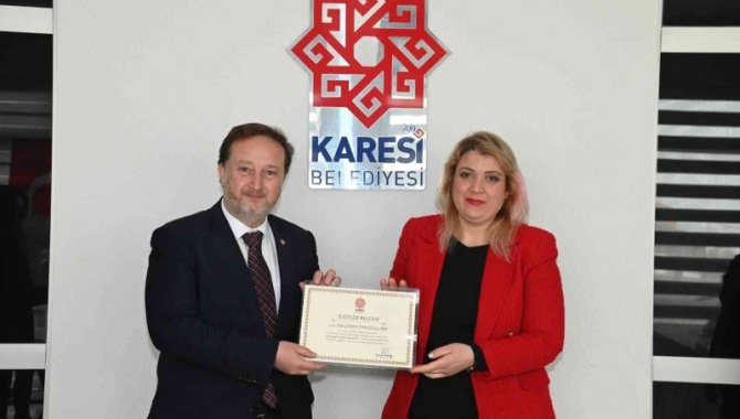 Karesi'de anne adayları "Doğuma Hazırlık Kursu"nu tamamladı