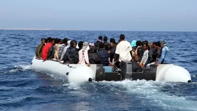 Libya’da insan tüccarlarının kaçırdığı 195 düzensiz göçmen kurtarıldı