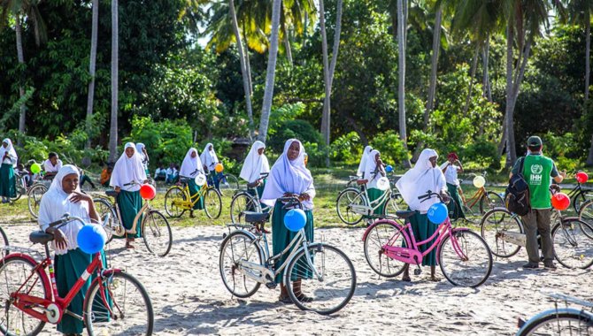 İHH, Tanzanyalı yetim aileleri ve albino çocuklarla ramazan sevincini paylaştı
