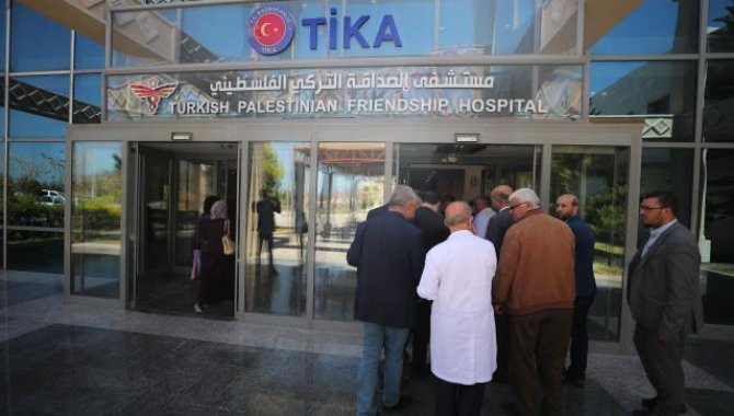 Filistinli gruplardan Gazze'deki Filistin-Türkiye Dostluk Hastanesi'ne ziyaret