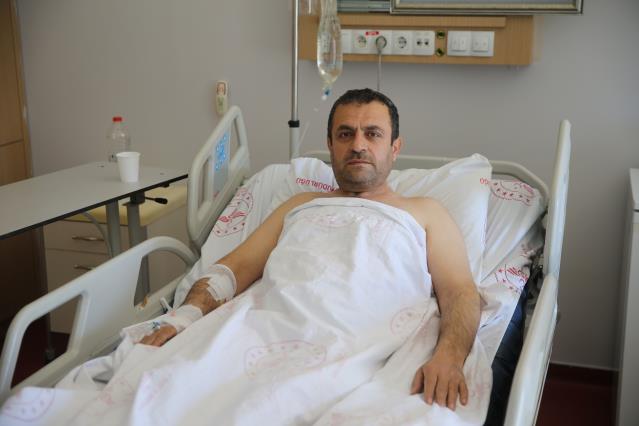 Mardin'de aort damarı genişleyen hastaya, kapalı yöntemle suni damar takıldı