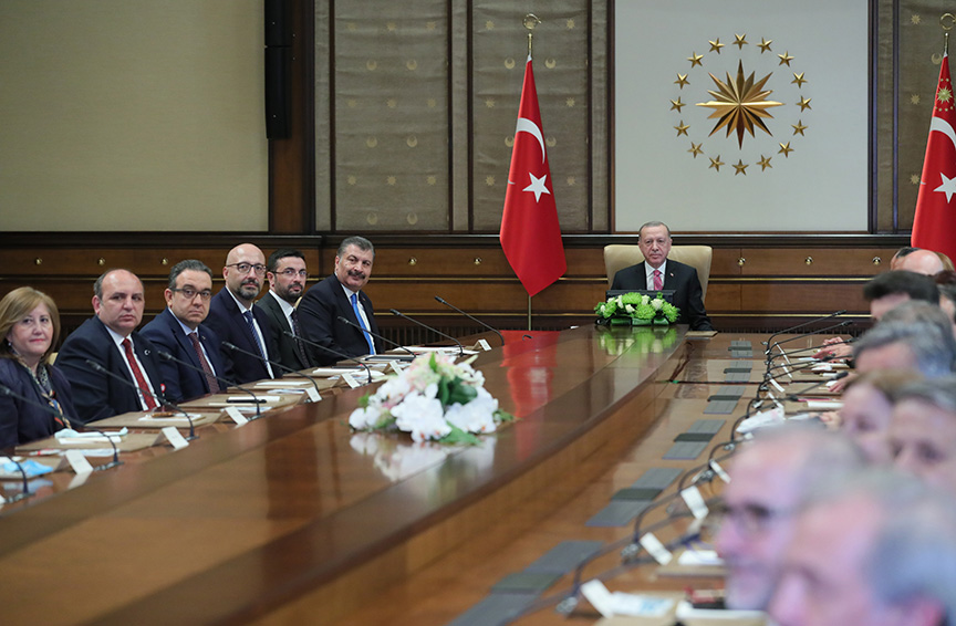Cumhurbaşkanı Erdoğan, Koronavirüs Bilim Kurulu üyelerini kabul etti: