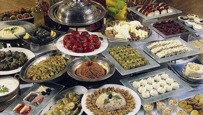 Bayram öncesi yüksek kolesterol ve şeker uyarısı