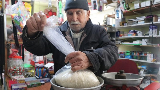 71 yıllık bakkaldan "dürüstlük" vurgusu