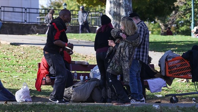 ABD'de, 2021'de en az 100 bin kişi aşırı doz uyuşturucudan öldü