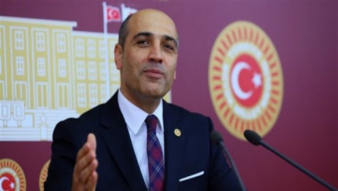 CHP'li Şahin: "10 ildeki devlet hastanelerinin ihaleleri iptal edildi"