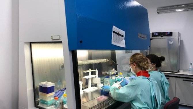 Bezmialem Vakıf Üniversitesi İlaç Uygulama ve Araştırma Merkezi açıldı