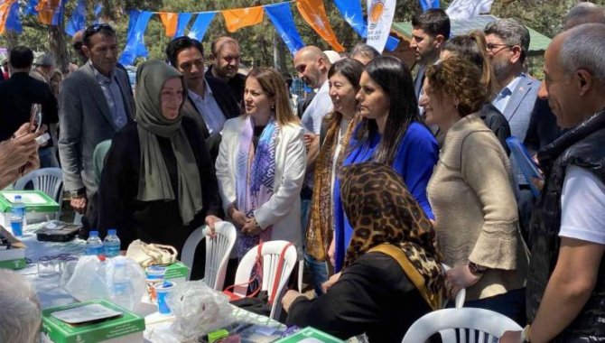 AK Parti İstanbul İl Başkanlığı "Engelliler Haftası" dolayısıyla piknik düzenledi