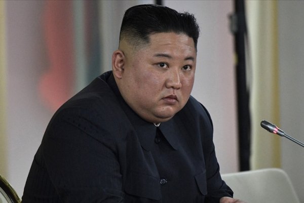 Kuzey Kore lideri Kim, Kovid-19'la mücadelede orduya devreye girmesini emretti