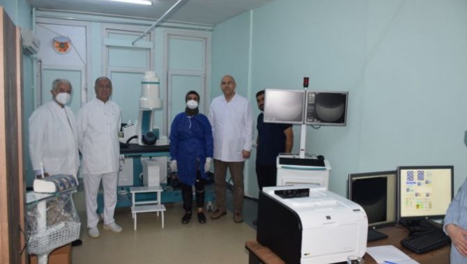 Gaziantep'te 25 Aralık Devlet Hastanesi'nde taş kırma cihazı kazandırıldı