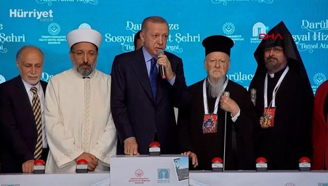 Cumhurbaşkanı Erdoğan, Darülaceze Sosyal Hizmet Şehri temel atma töreninde konuştu: (2)
