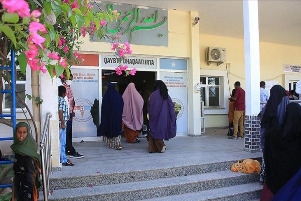Somali'de 12 milyon kişi Türk hastanesinde şifa buldu