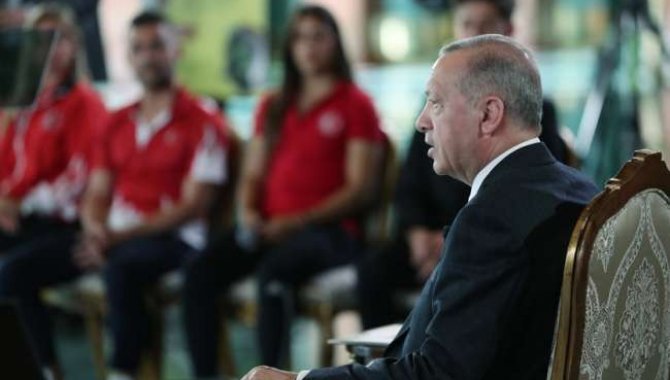 Cumhurbaşkanı Erdoğan "Dünya Tütünsüz Günü"nde gençlerle bir araya geldi: (3)