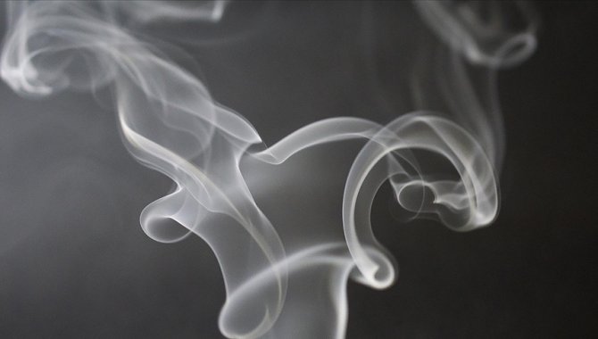 Milyarlarca dolarlık tütün firmaları ölüm saçmaya "yeni nesil ürünlerle" devam ediyor