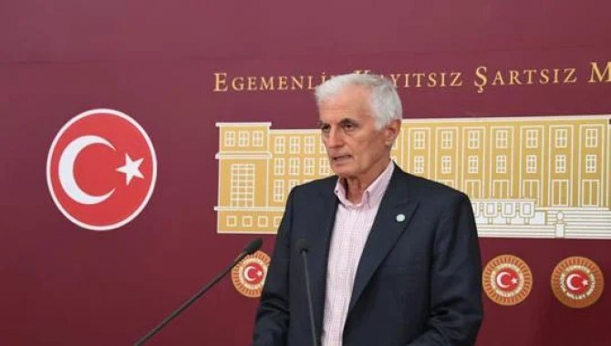 İYİ Partili Kabukcuoğlu: "Sağlık çalışanları da paylarına düşen sefaleti aldı"