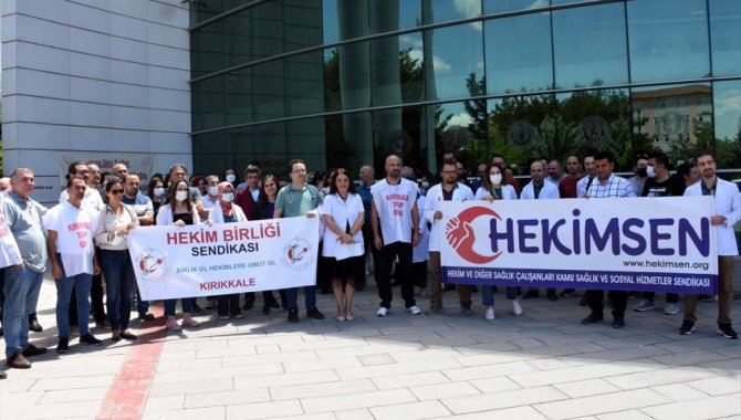 Kırıkkale'de sağlık çalışanlarından iş bırakma eylemi