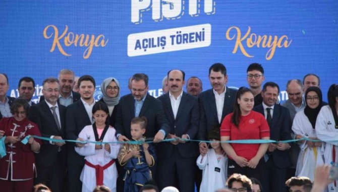 Gençlik ve Spor Bakanı Kasapoğlu, Konya Atletizm Pisti'nin açılışında konuştu: